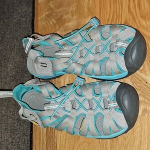 Keen Teal and Gray Sandals 9